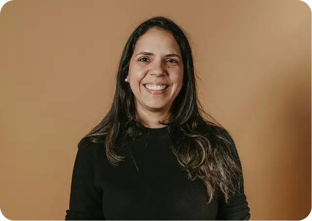 Compassionate team member in behavioral health care offering personalized treatment.