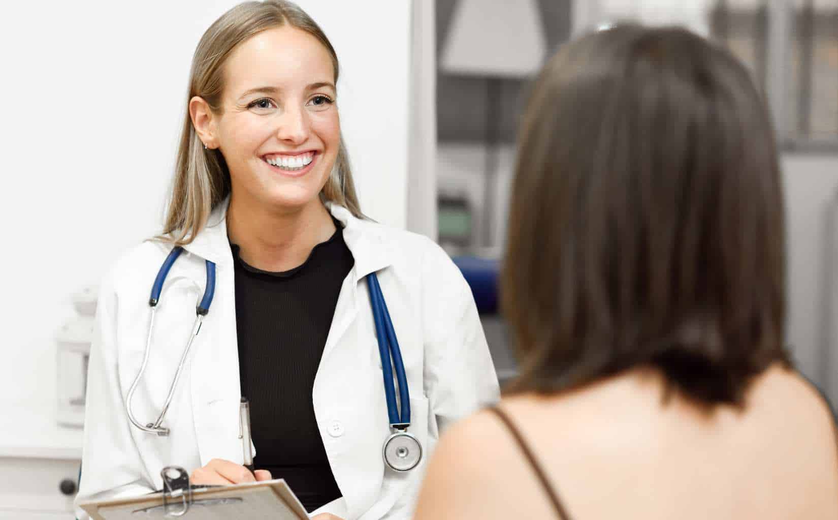 Medical provider meeting with patient for dual diagnosis treatment in Madison, WI.