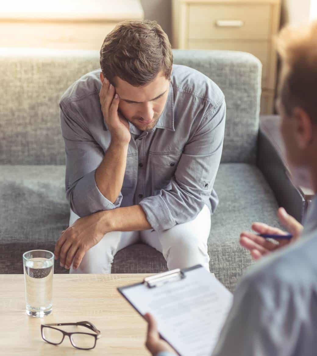 Therapist providing individual counseling during rehab for professionals in Madison, WI.