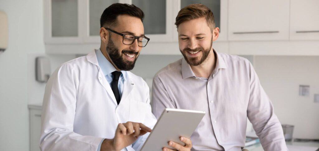 Doctor evaluating a patient's progress during meth addiction treatment in Madison, WI.